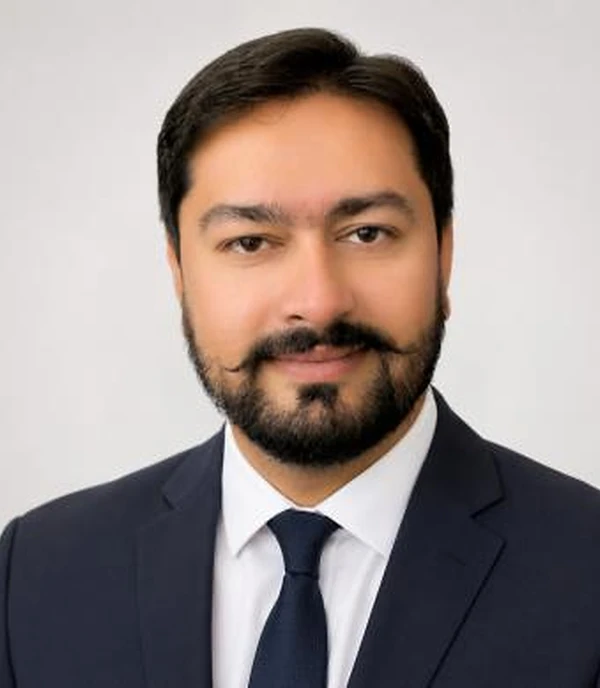 Muhammad Umer, Import Sales Director